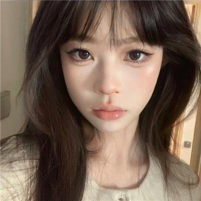 艾蜜莉·布莱尔的秘密